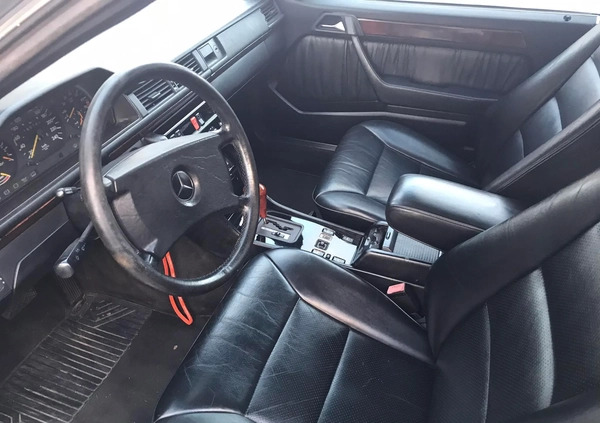Mercedes-Benz W124 (1984-1993) cena 43500 przebieg: 162000, rok produkcji 1990 z Nowe Warpno małe 79